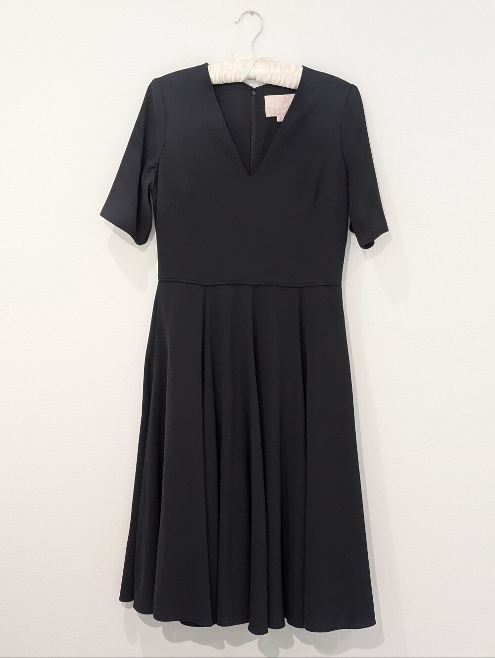 Gal Meets Glam Edith City Crepe Fit & Flare Black Midi Dress